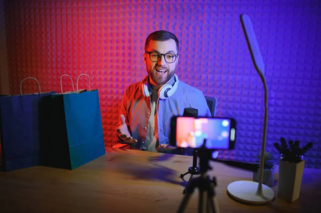 influenceur créateur contenus webmarketing digital vidéos communication acheter