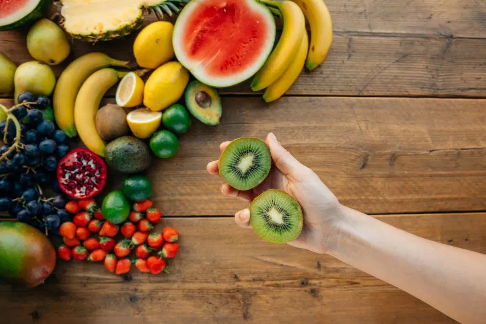 Fruit riche en vitamines C : voici les fruits riches en vitamines C Fruit riche en vitamines C : voici les fruits riches en vitamines C