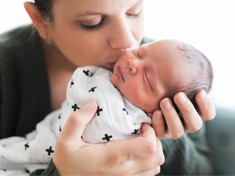 bébé et maman
