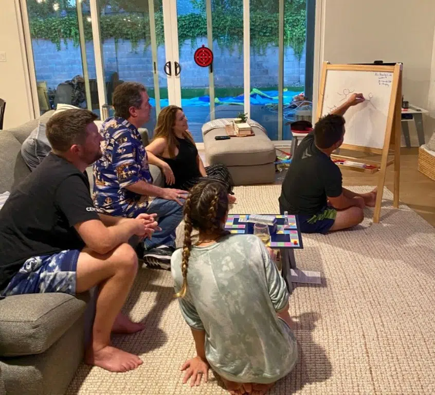 Générateur de mot pictionary pour jouer avec un générateur de mots aléatoires Générateur de mot pictionary pour jouer avec un générateur de mots aléatoires