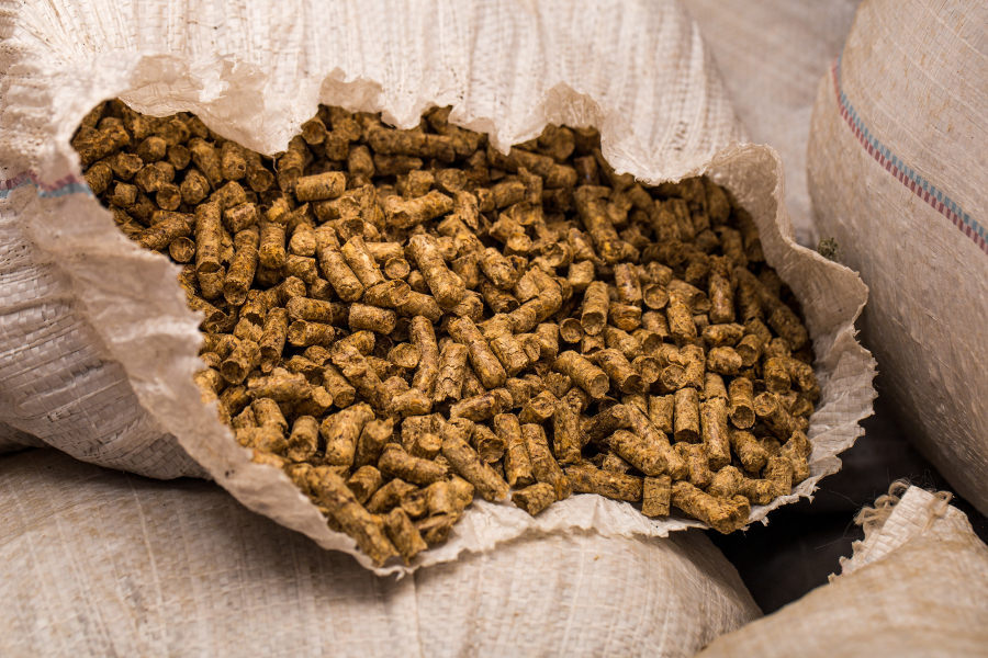 Livraison pellet Belgique : comment ça se passe ?