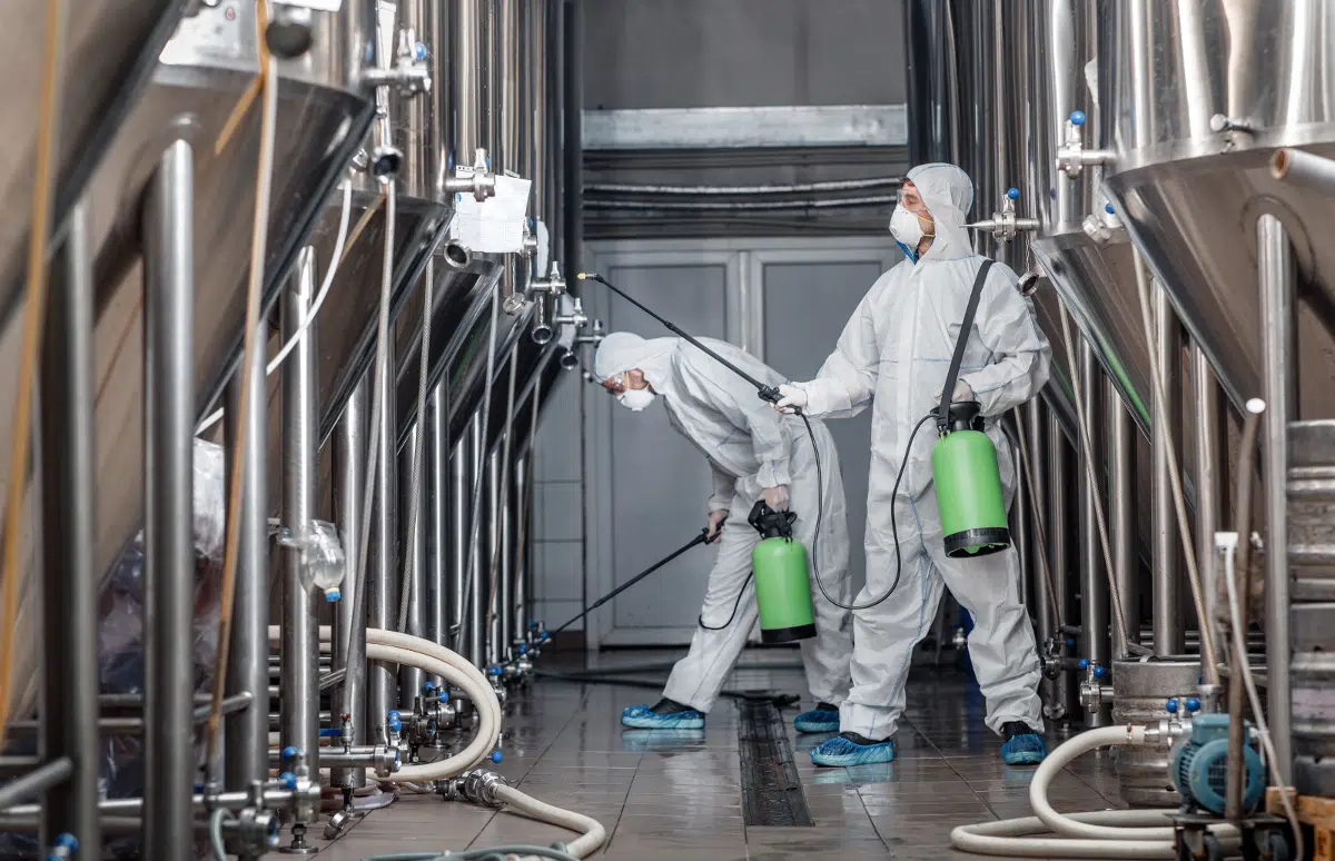 Nettoyage industriel : comment les usines s’organisent-elles pour nettoyer leurs locaux ? Nettoyage industriel : comment les usines s’organisent-elles pour nettoyer leurs locaux ?