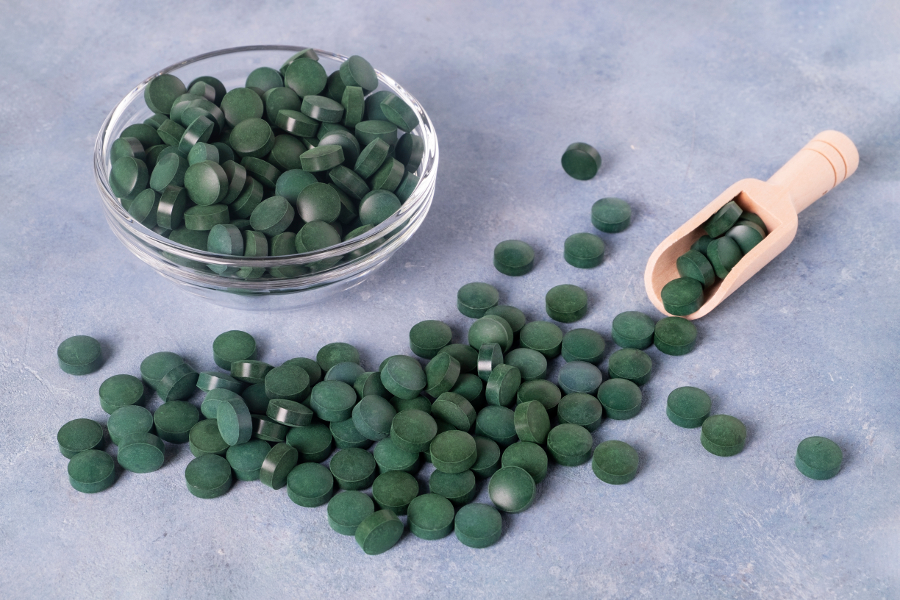 Phycocyanine danger : y a-t-il des dangers avec le pigment bleu-vert de la spiruline ?