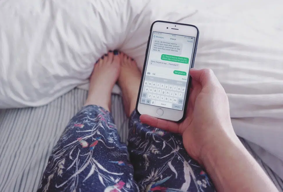 SMS anonyme gratuit, pour envoyer un SMS anonymement SMS anonyme gratuit, pour envoyer un SMS anonymement
